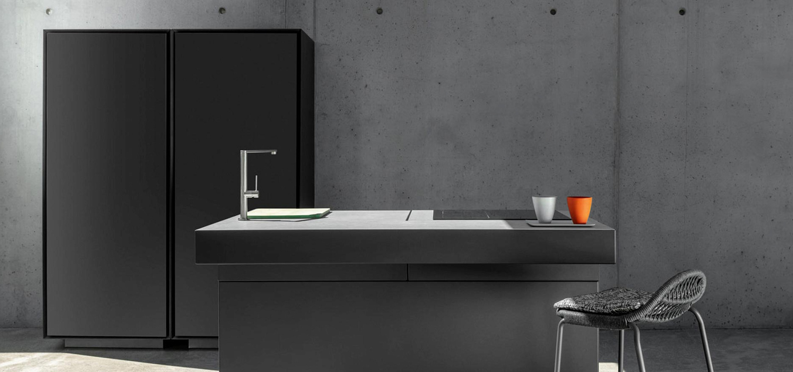 Колонна TIKAL