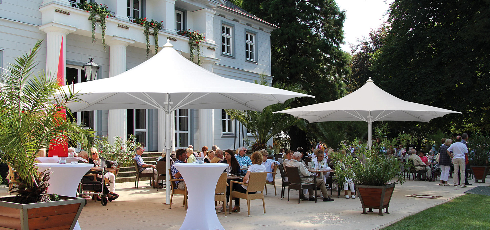 Уличный зонт Jumbrella Wave