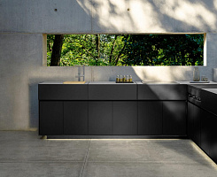 Угловое основание TIKAL